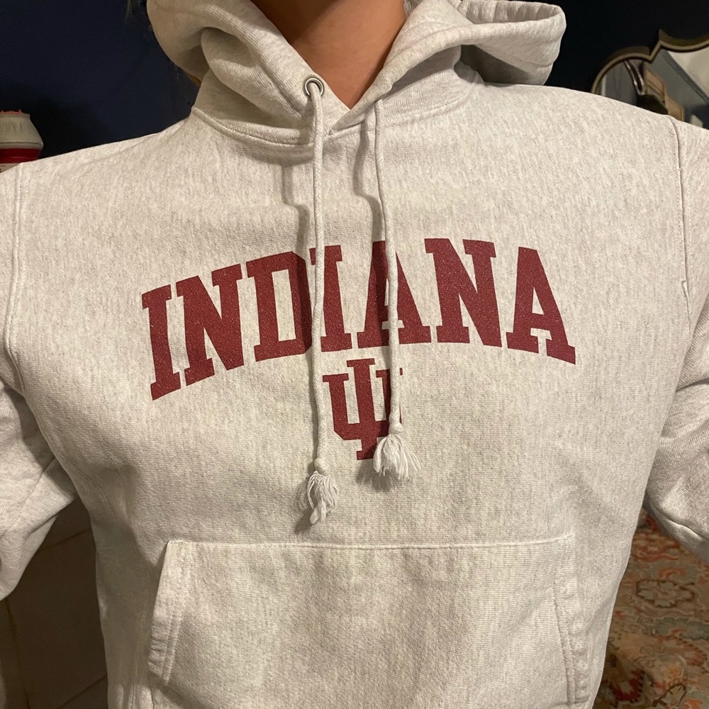 INDIANA UNIVERSITY GRAY HOODIE